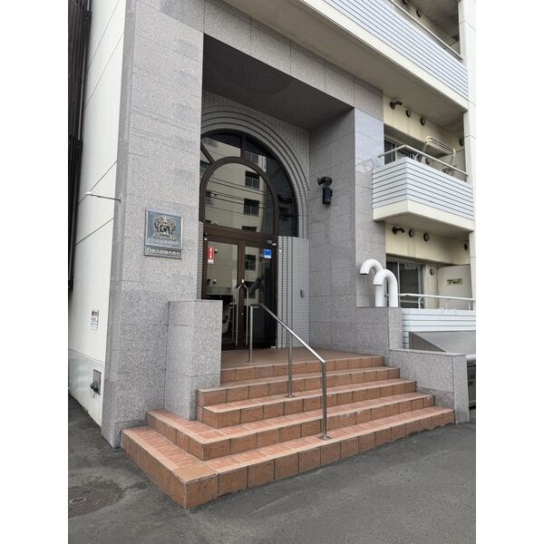 日興パレス東札幌 画像2