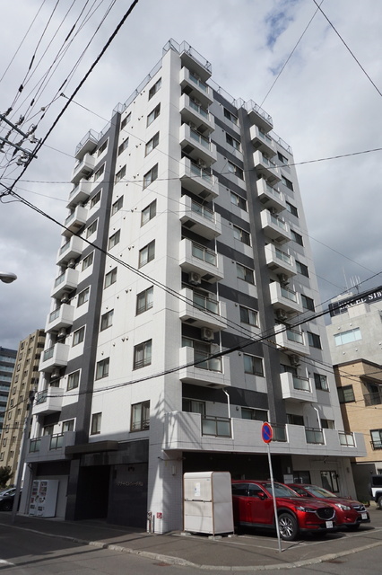 グラードエルヴィータ円山 画像1