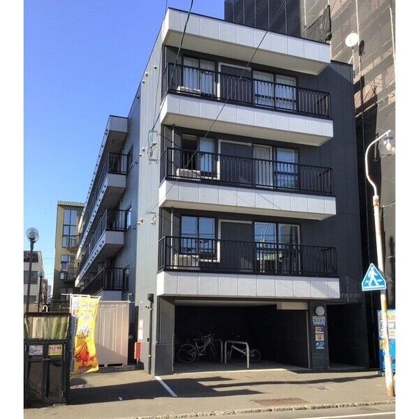 フィオーレ参番館 画像1