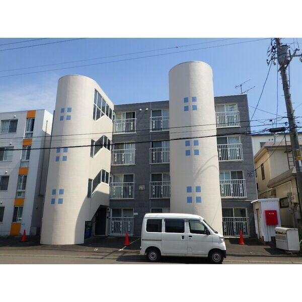 ルピナス南平岸 画像1