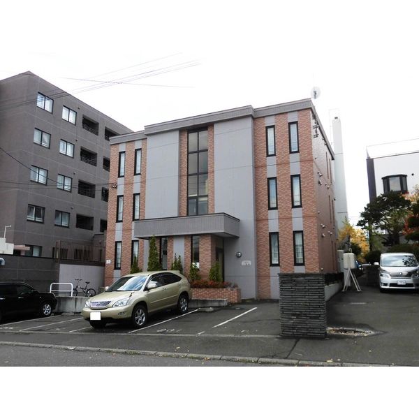 ルピナス3条館 画像1