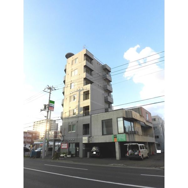 ワイズシティビル 画像1