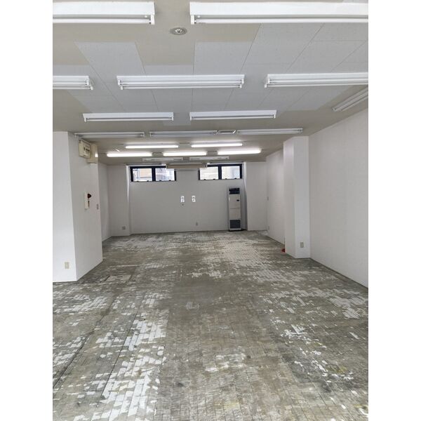 敷地内／建物