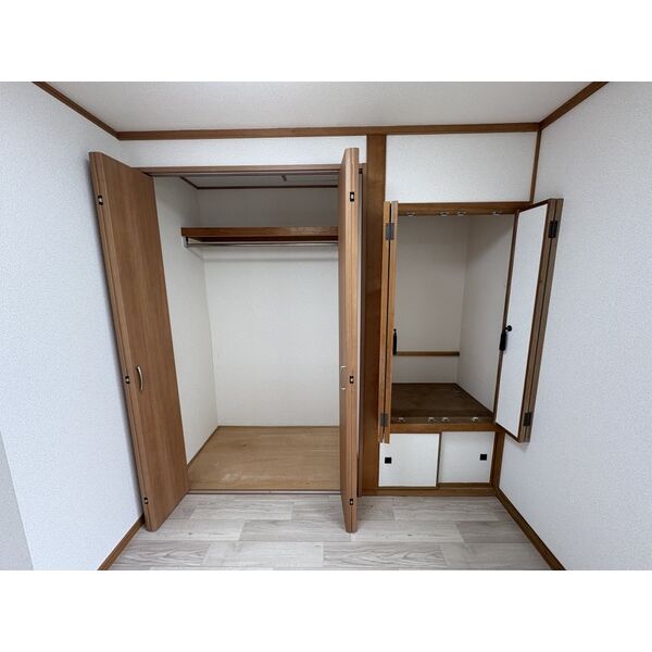11条ビル 画像8