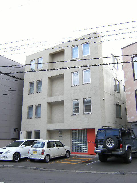 リアプロマンション外観