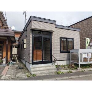 北広島市朝日町平屋