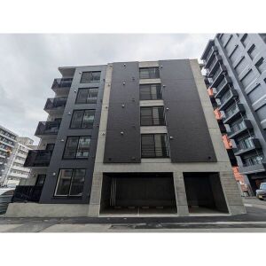 La　CLESSIR(ラ　クレシュール)