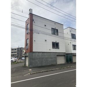 スペース栄ハイツD
