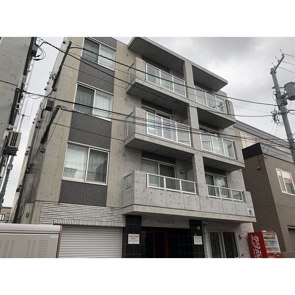 ルーエ北円山 画像1