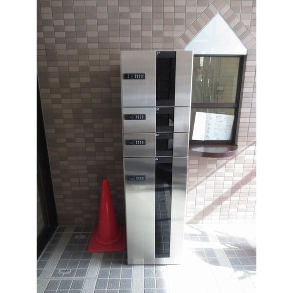 山鼻コンパウンド 画像2