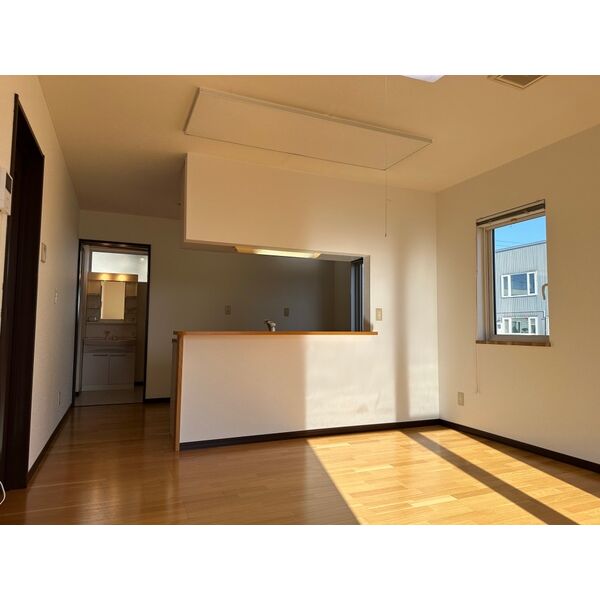 一棟二戸建　東苗穂12条3丁目 画像5