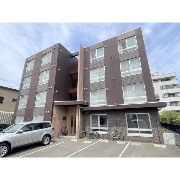 イーシティ山鼻 画像1