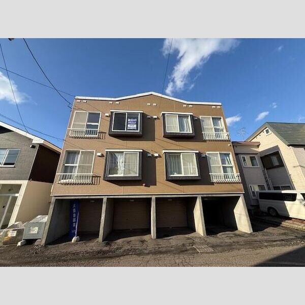 リアプロマンション外観