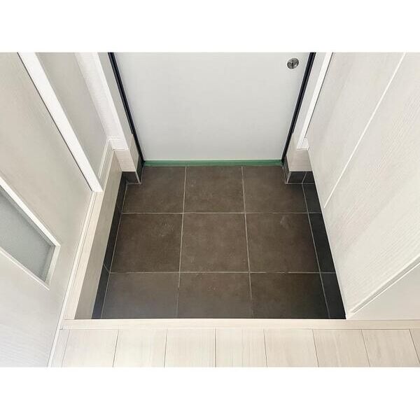 プレミアムスイート泉佐野の室内写真6枚目