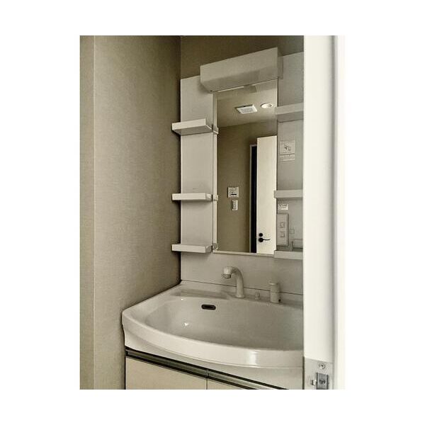 プレミアムスイート泉佐野の室内写真14枚目