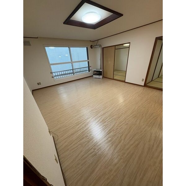 三和興産マンション 画像3