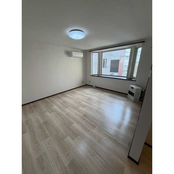レインボーハイツ 画像2