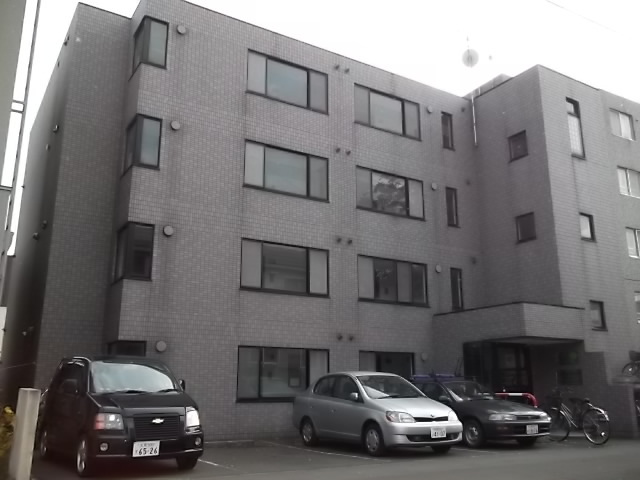 リアプロマンション外観