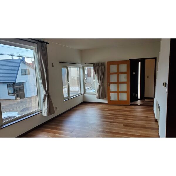 東雁来8-1戸建 画像3