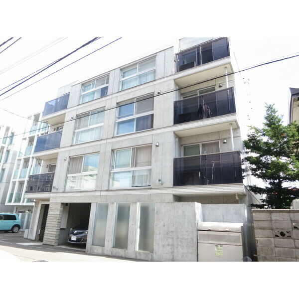 LAURUS 画像1