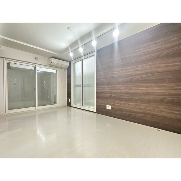 LAURUS 画像5