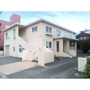 南15条西13丁目貸戸建