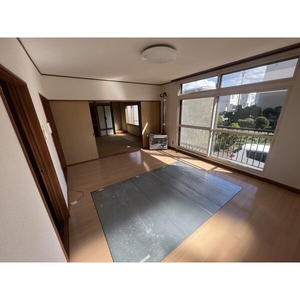 石山2-6戸建 画像2