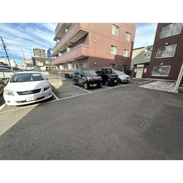 澄川3条ロイヤルハイツ 画像4