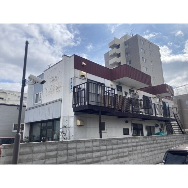 コーポシャトー 画像1