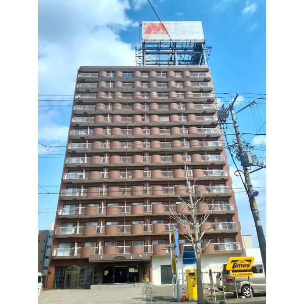 リアプロマンション外観