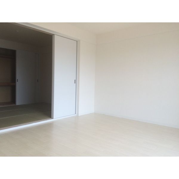 ローヤルハイツ菊水元町 画像8