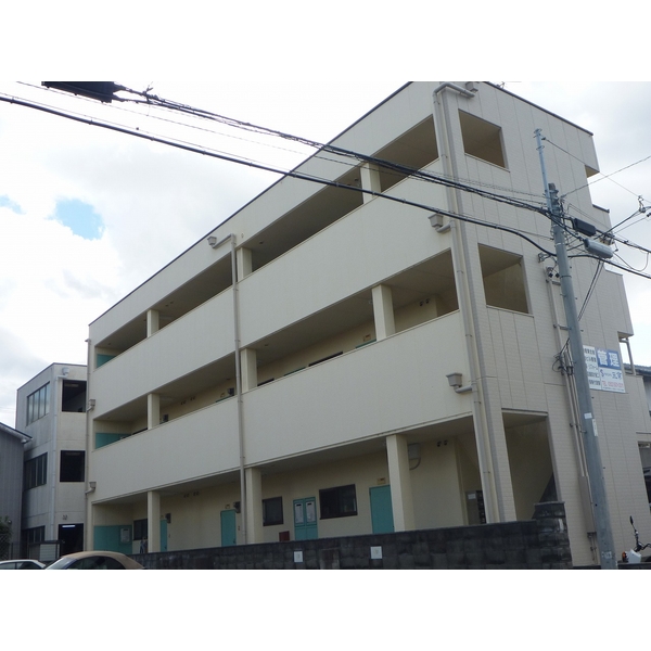 リアプロマンション外観