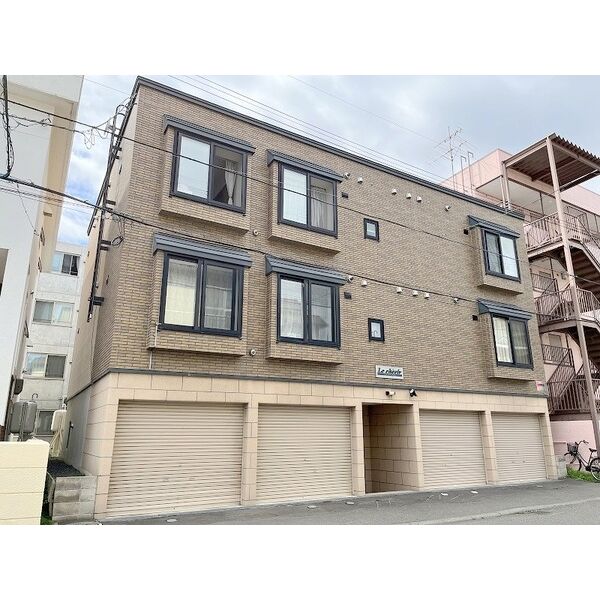 シェリール元町 画像1