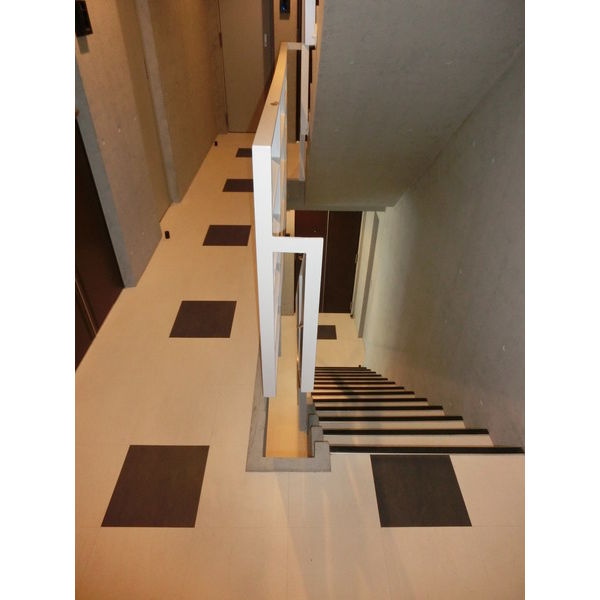 敷地内/建物