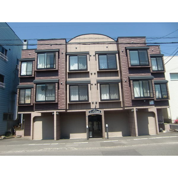 リアプロマンション外観