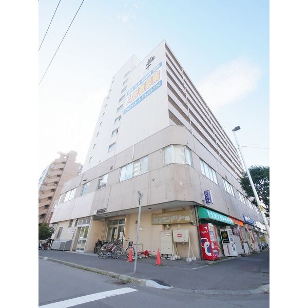 アルファスクエア北13条 画像1