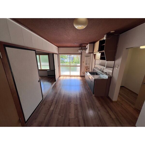 アルファスクエア山の手3号棟 画像3