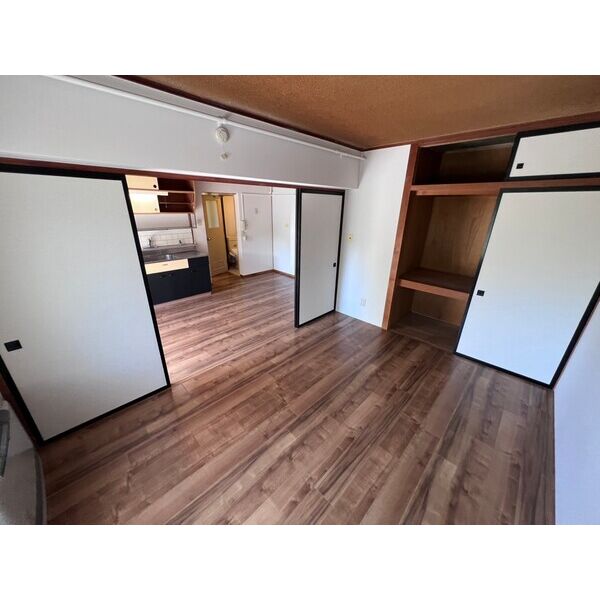 アルファスクエア山の手3号棟 画像9