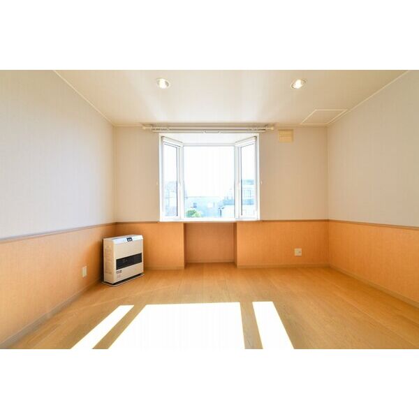 ティアラ元町 画像4