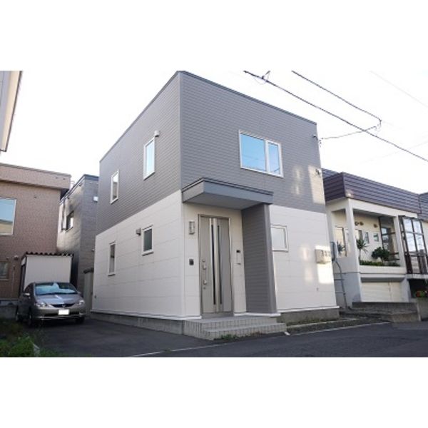 平和通7丁目戸建　A棟 画像1