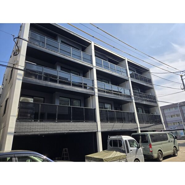 アルファスクエア平岸EAST 画像1