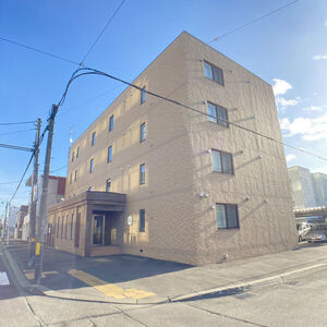インクローバー元町