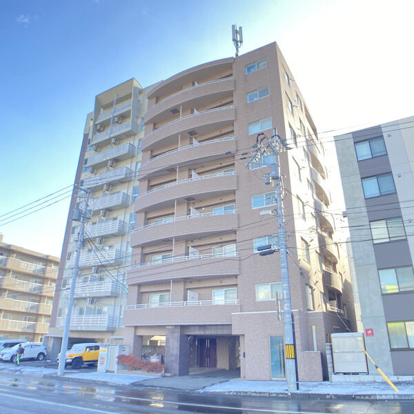 リアプロマンション外観