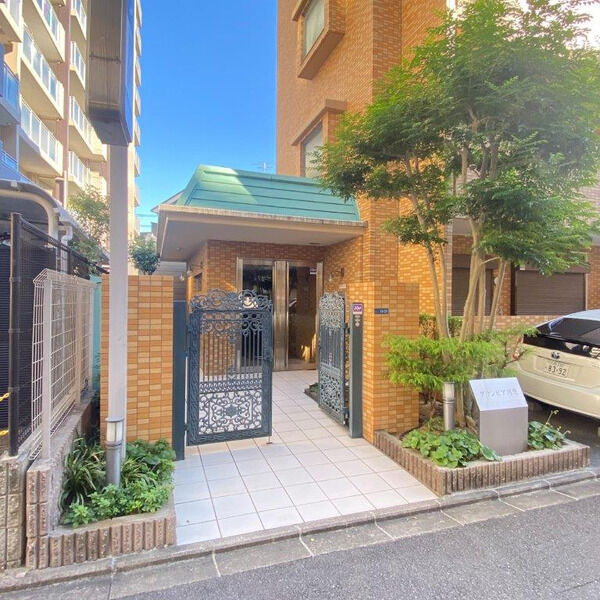 グランビア河原の外観4枚目