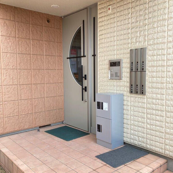 シャルマン・ドミール堺の外観3枚目