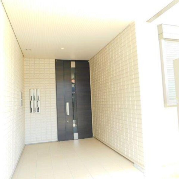 SOUTHERN COURTの外観6枚目