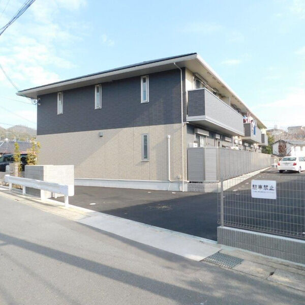 扇山 (SENZAN)の外観2枚目