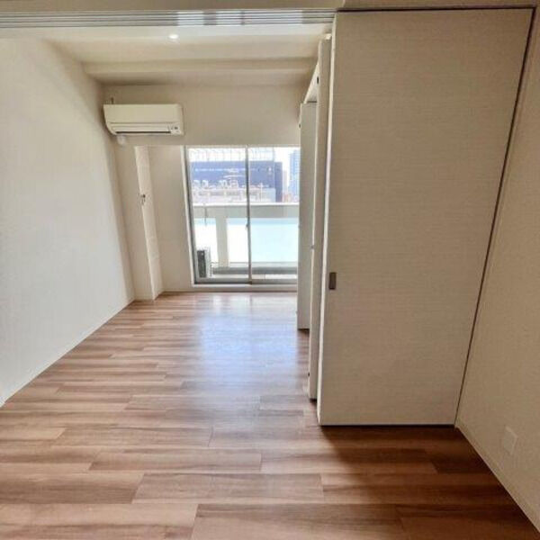 JINEVER上本町の室内写真1枚目