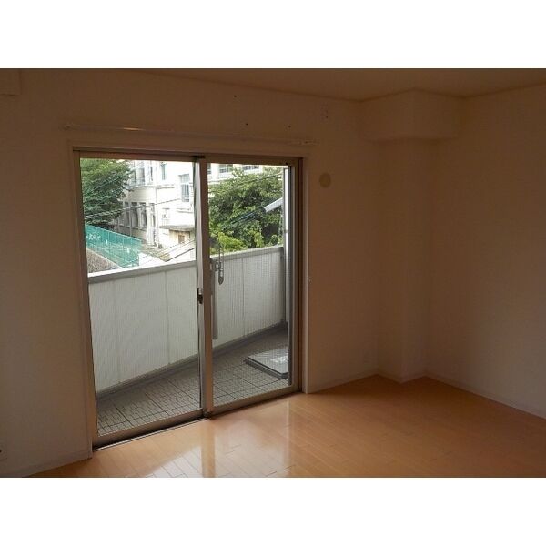 ドルチェ・ヴィータ新神戸の室内写真4枚目