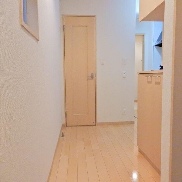 マハロハイツIIの室内写真1枚目